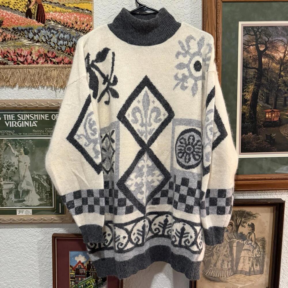 Vintage 80s/90s I.B. Diffusion RARE Angora/Lambs Wool Knit Sweater Size Large